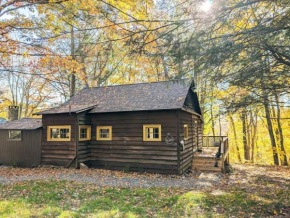 Rustic Retreat Fireplace, Casino, Camelback Close to everything! Mt Pocono